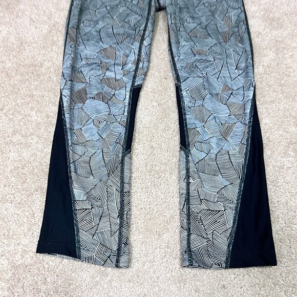 Nike Dri-Fit Leggings Black White Cropped Drawstring Zip Pocket Women’s Medium - Picture 8 of 12